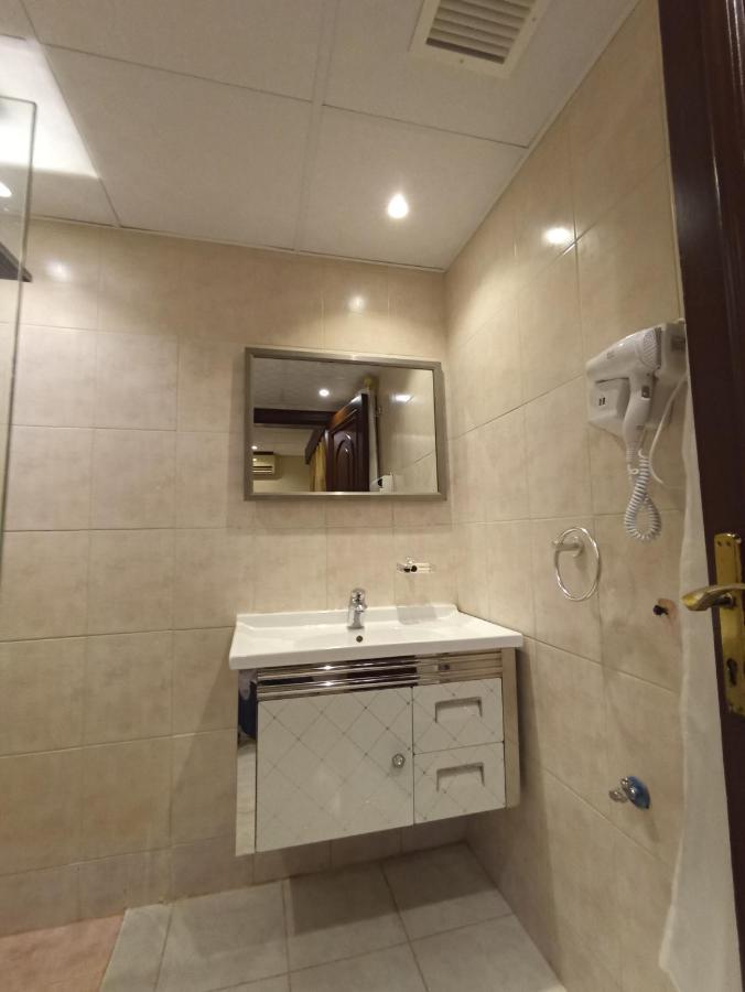 Saryet Al Hamra Hotel Apartments DDjeddah Extérieur photo